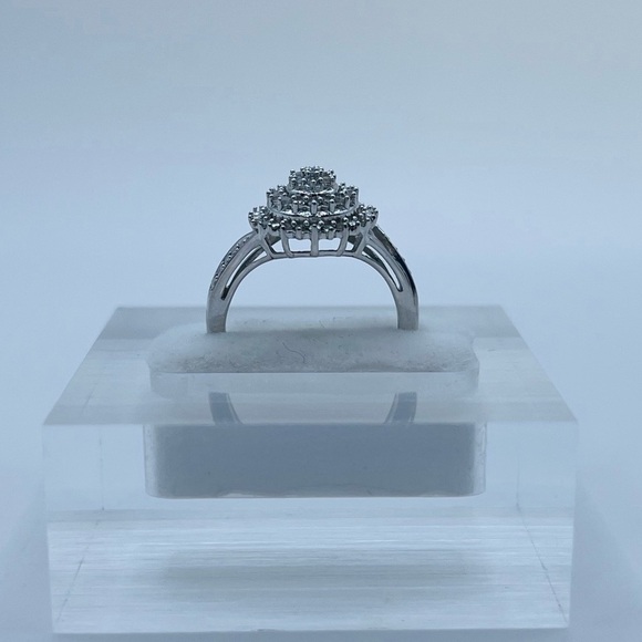 .50 CT Natural Diamond Round Brilliant Sterling Silver Ring - Picture 4 of 6